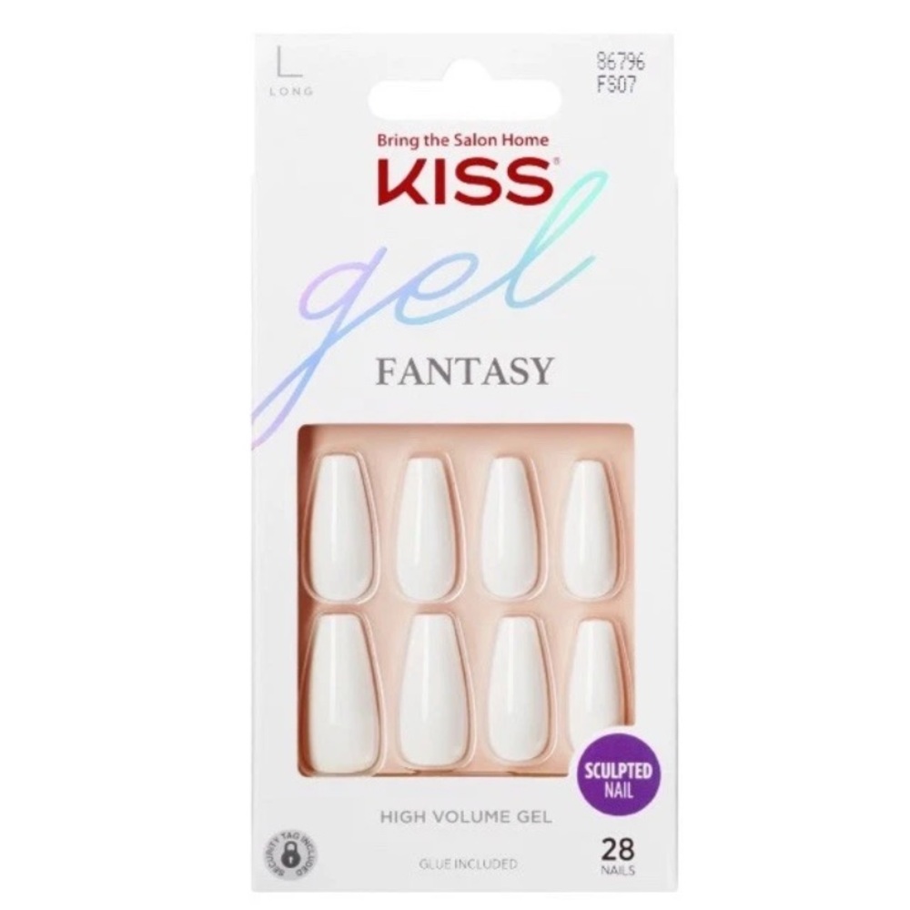 Kiss Gel Fantasy Press-On Manicure White 28 Long Sculpted Nails